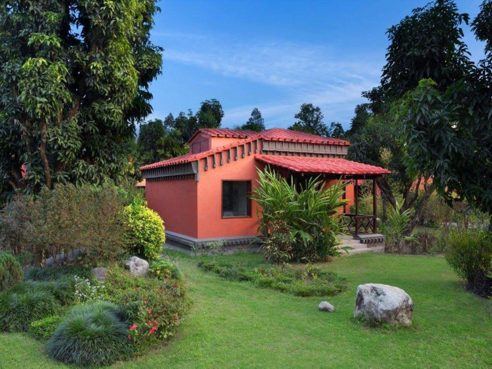 Taj Corbett Resort And Spa Uttarakhand Ramnagar  Exterior photo